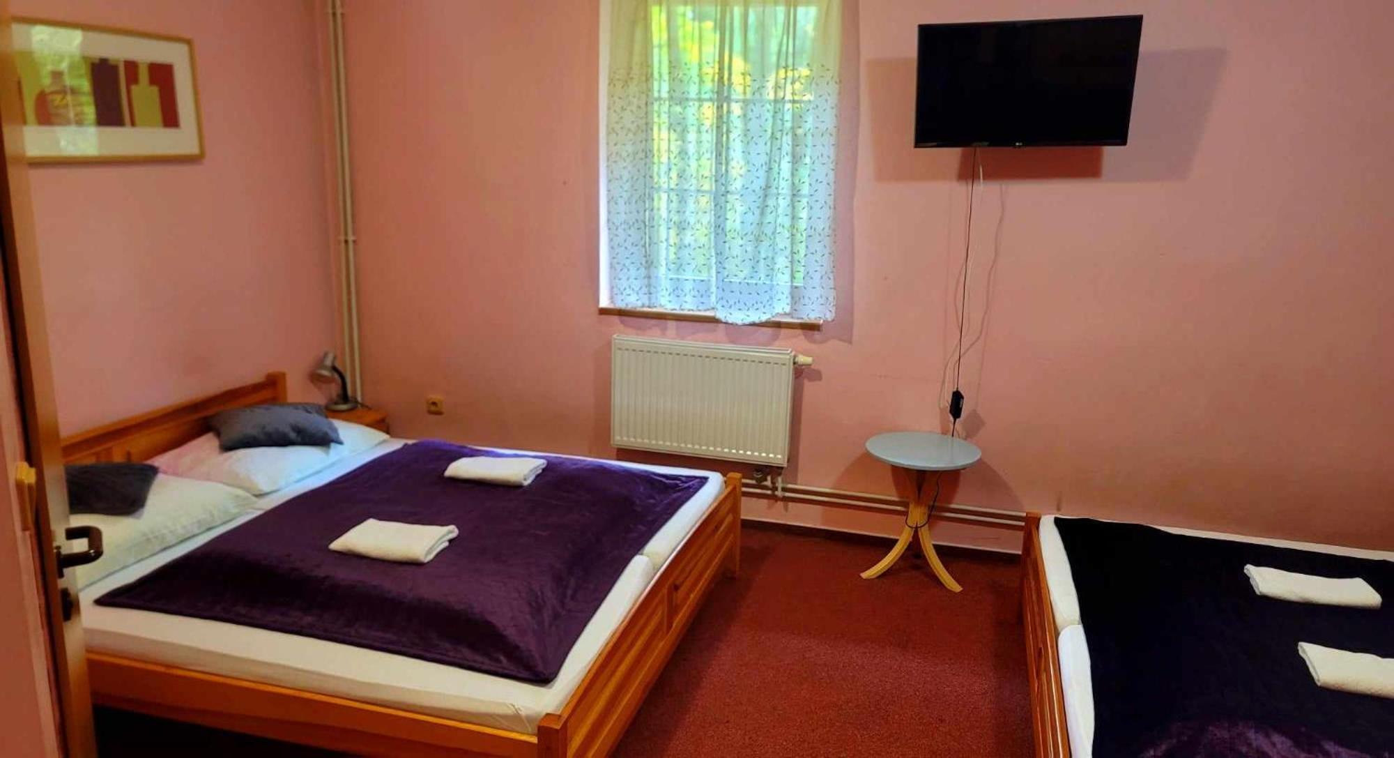 Hotel Saentis Komorni Lhotka Ngoại thất bức ảnh